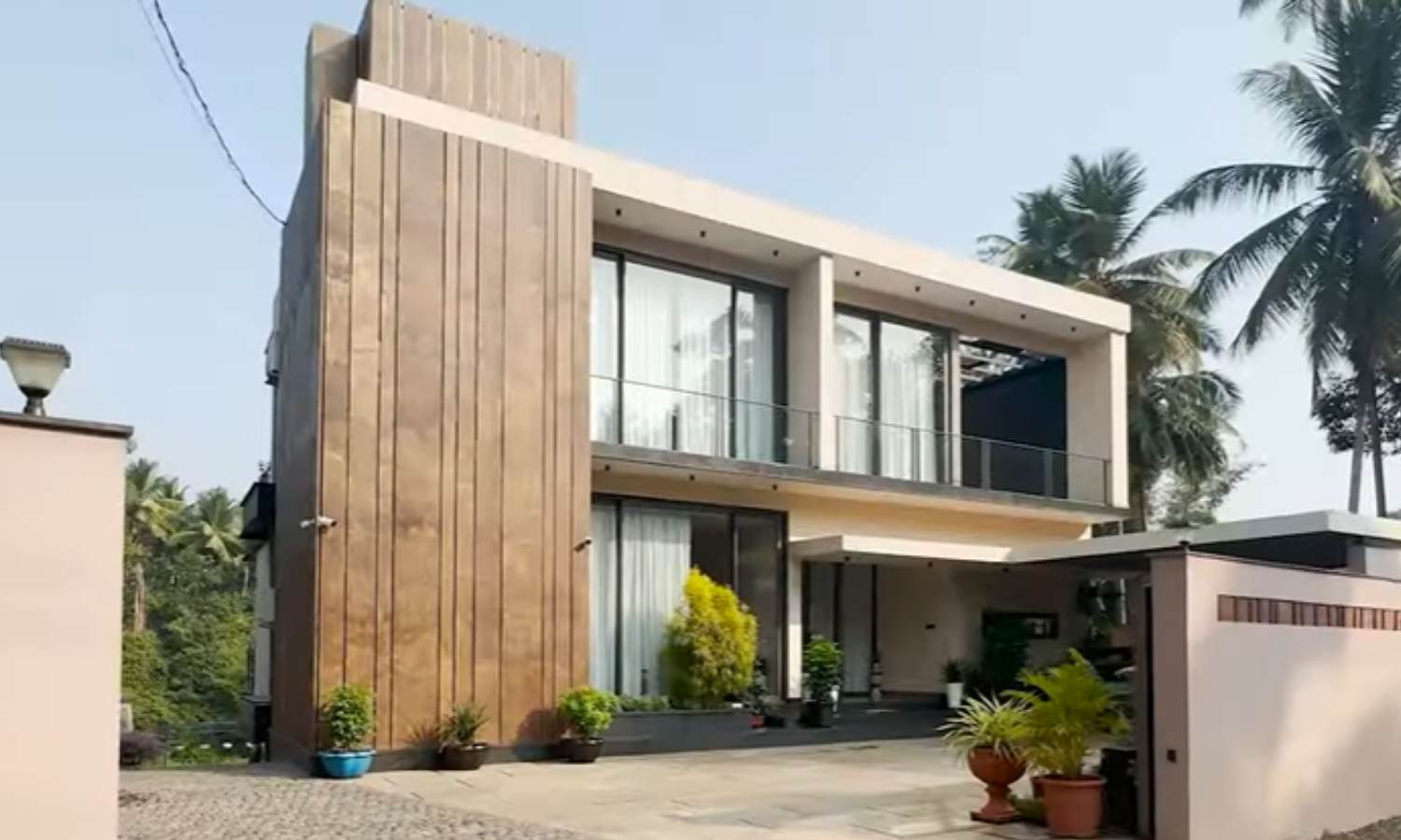 Contemporary Home Tour near a River